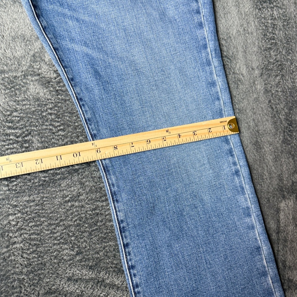 Nautica Men's Blue Denim‎ Jeans Classic Fit Casual Everyday Pants - Picture 8 of 14